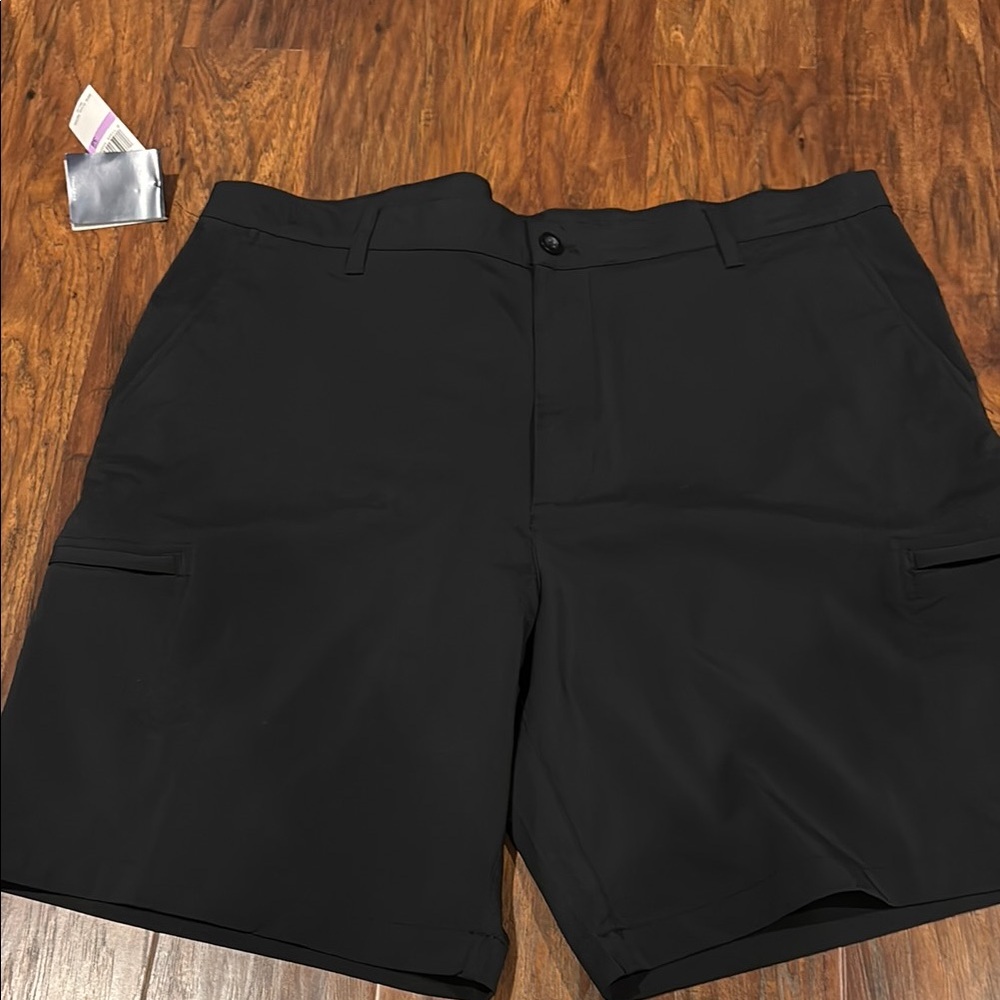 Chaps Black Cargo Shorts with Flat Front Design